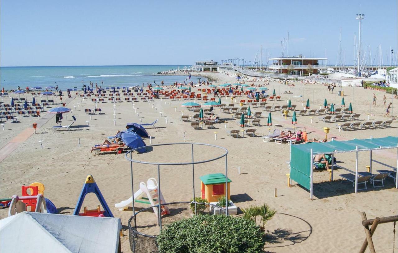 Casa Loris Hotel Cattolica Exterior photo